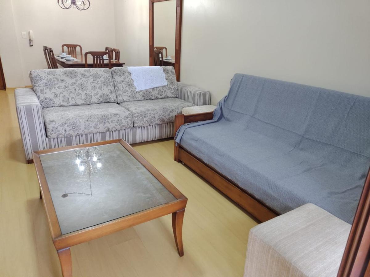 Apartamento Ensolarado no Centro de Gramado Exterior foto