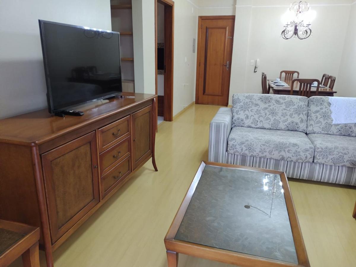 Apartamento Ensolarado no Centro de Gramado Exterior foto