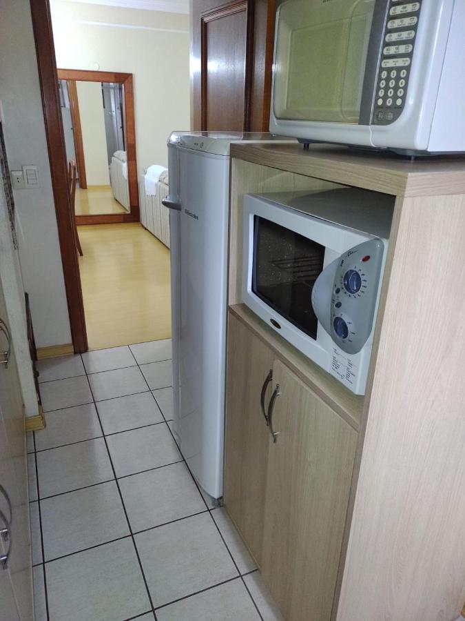 Apartamento Ensolarado no Centro de Gramado Exterior foto